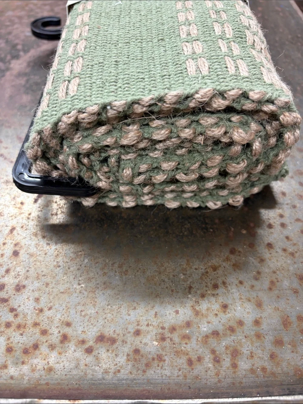 Better Homes And Gardens Jute Dark Cilantro Green Woven Table Runner. NWT. 14x90